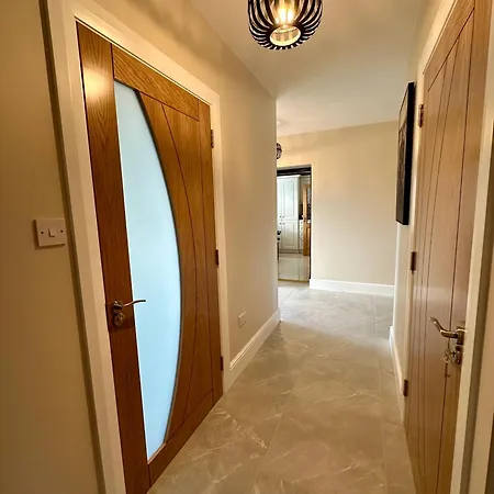 A Newly Renovated 7 Bedroom House Limerick Junction