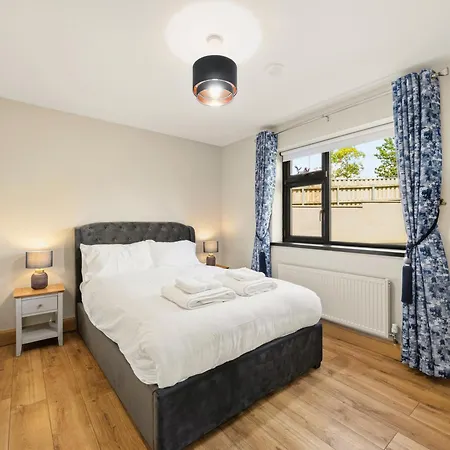 A Newly Renovated 7 Bedroom House