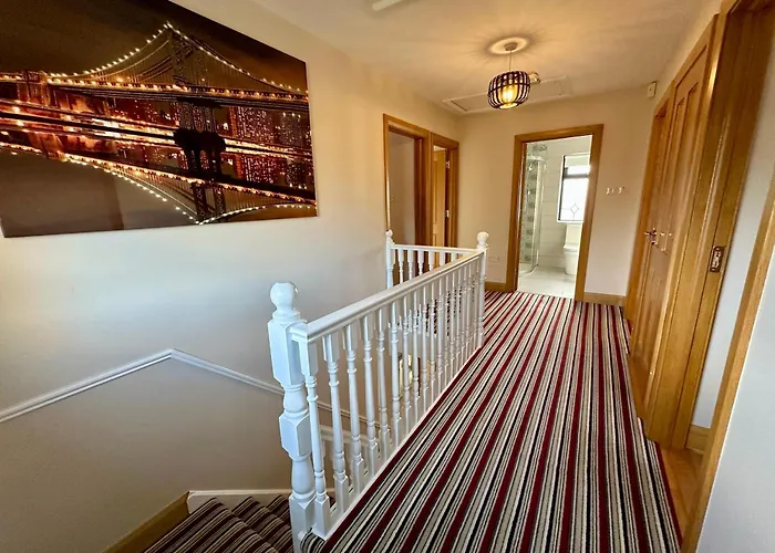 度假居 A Large 7 Bedroom House Ideal For Large Gatherings Limerick Junction